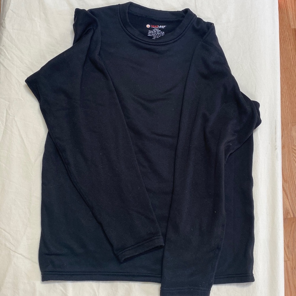 HeatLast Men’s a thermal black undershirt M